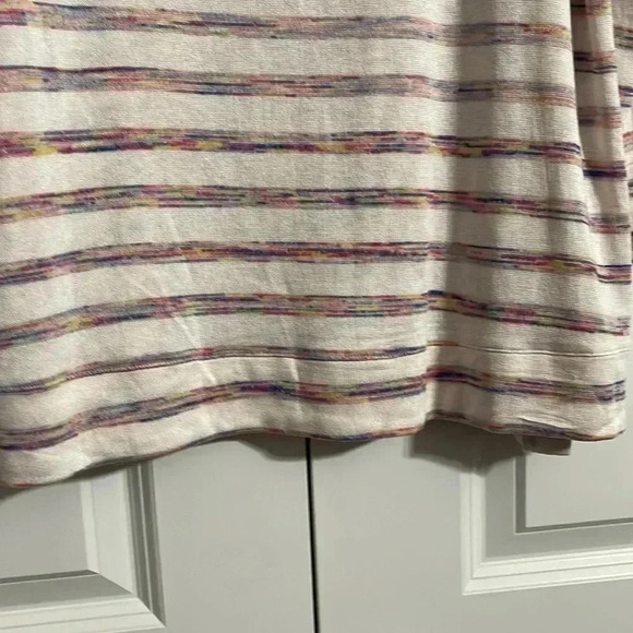 Como Blu Striped Scoop Neck Top - Picture 12 of 15